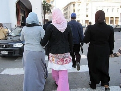 ظاهرة العنوسة والبطالة لدى النساء المغربيات: تشخيص متعدد الأبعاد