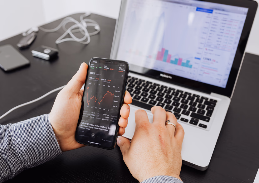 التسويق الرقمي: بوابة النجاح للأعمال في العصر الرقمي
