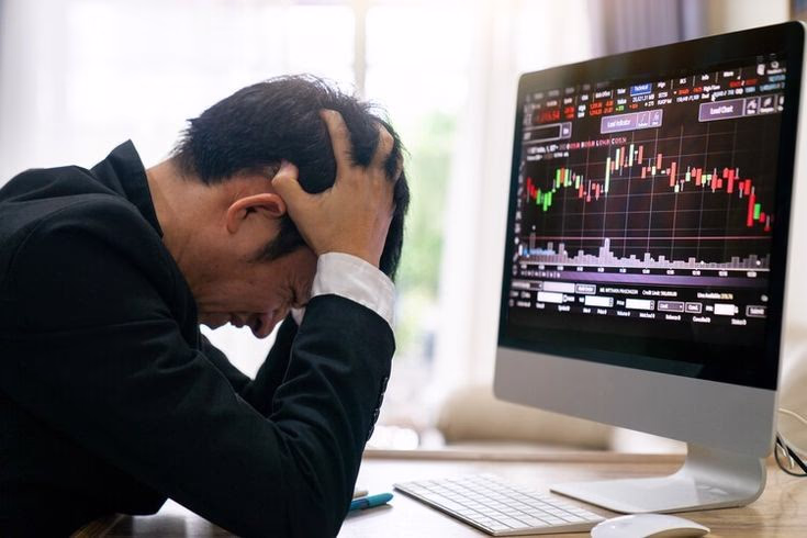التداول سقوط مباشر بين الحقيقة و الوهم
