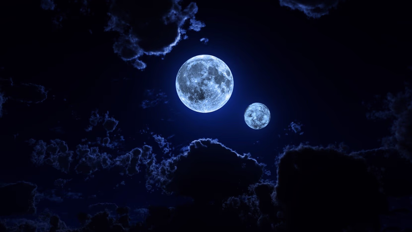 " 1Q84 " ماذا تعرف عن عالم في سمائه قمرين ؟ الرواية الأجمل لهاروكي موراكامي.