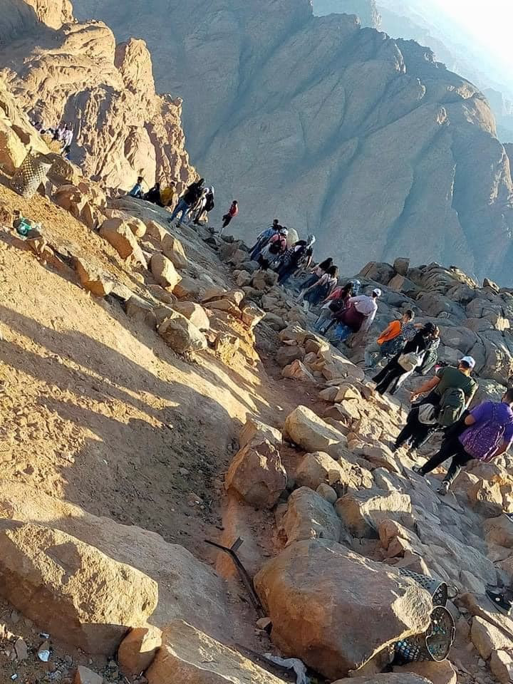 ⛪ دير سانت كاترين: أقدم دير في العالم وأهم معالم سيناء 🗝️🏜️