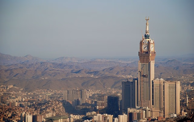دور الشباب السعودي في تحقيق رؤية 2030