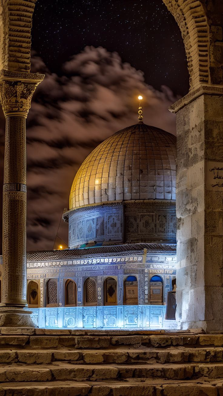 وجهة السياحة الدينية أم للسياحة السوداء؟ إلى ماذا ينوي الكيان تحويل الأراضي المقدسة؟