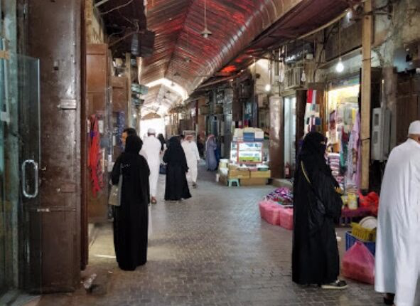 ماهي أفضل الأسواق في السعودية 2025 ؟اليك دليلاً شاملاً لأشهر 12 سوقاً 