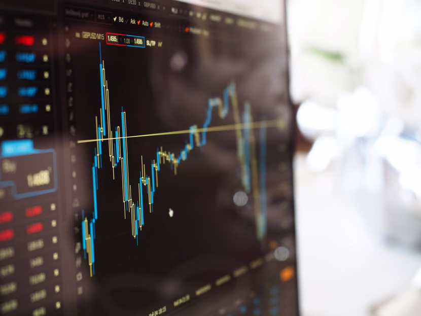 الربح من التداول: كيف تحوّل الشاشة إلى مصدر مربح حقيقي؟