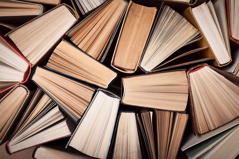 أفضل مواقع لتلخيص الكتب بالعربية باستخدام الذكاء الاصطناعي – اختصر وقتك