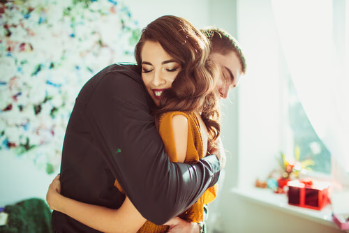 أنا أحب الناس الذين يعرفون كيف تكون أشعة الشمس عندما تكون الحياة غائمة