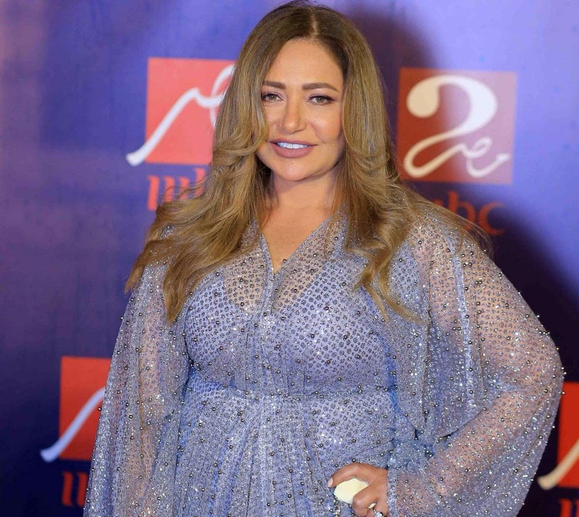 ليلى علوي.. البرنسيسة اللي خطفت قلوب الملايين