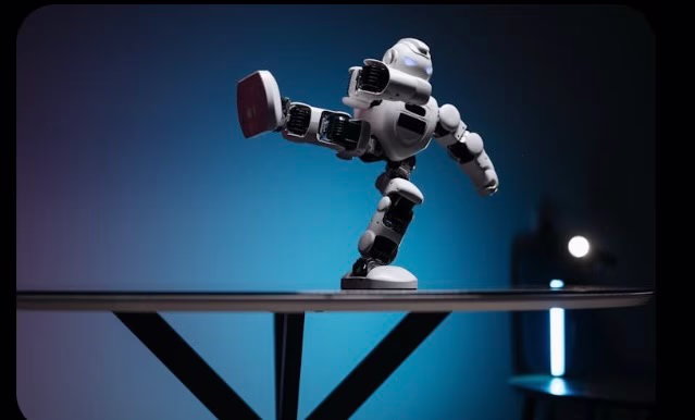 بناء شخصية الذكاء الاصطناعي الدليل الشامل