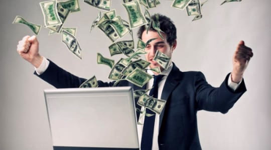 لكل شي مقابل لا يعطي مال بالمجان